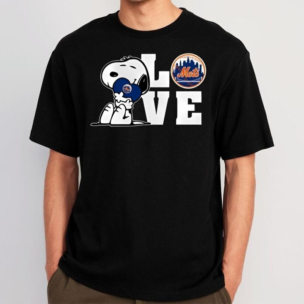 NFL Snoopy New York Mets Team Baseball Fan Retro Graphic Art Gift Unisex T-Shirt